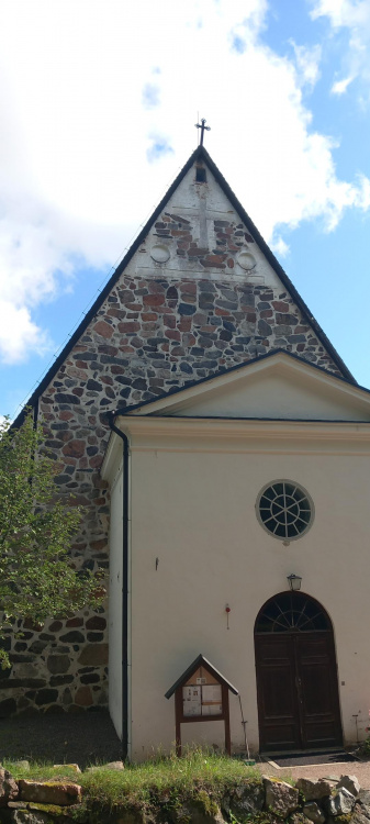 Pojo S:ta Maria kyrka