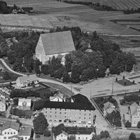 Avaa kuva isommaksi Ilmakuva Lohjan kirkosta Museovirasto - Musketti