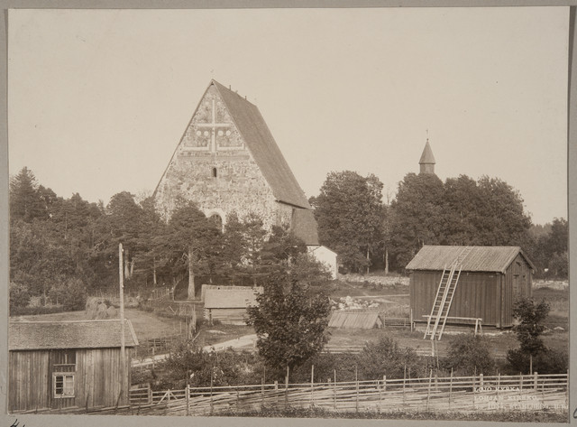 Avaa kuva isommaksi Lohjan Pyhän Laurin kirkko Ståhlberg K. E., kuvaaja 1890–1899 Museovirasto - Musketti