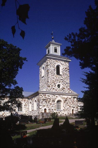 Avaa kuva isommaksi Nummen kirkko -Jokinen Martti, kuvaaja 1998 -Museovirasto - Musketti