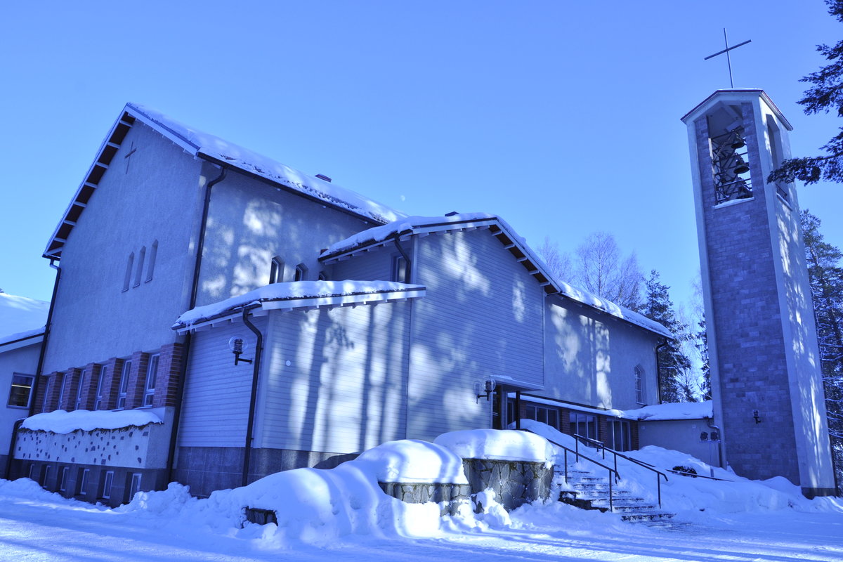 Virkkalan kirkko talvella_L.jpg