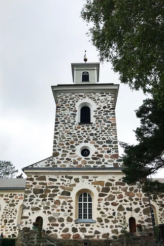 Nummen harmaakivikirkko